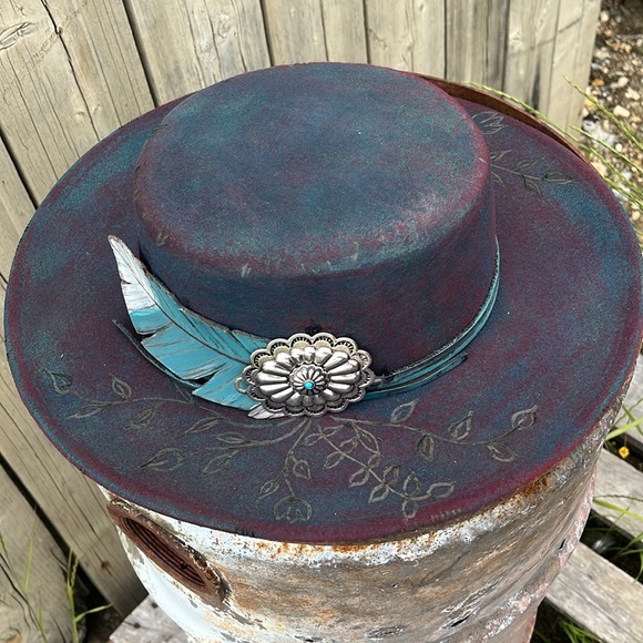 Bohemian feather hat - Picture 6 of 9